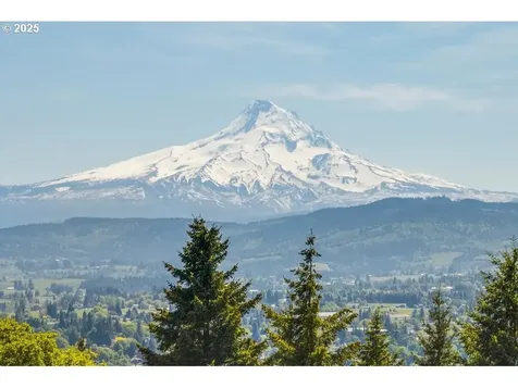 802 W Jewett Boulevard White Salmon WA 98672