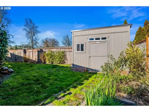 1135 Lakewood Drive SW Albany OR 97321