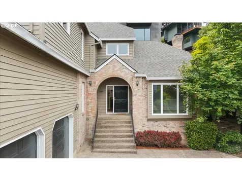 2920 NW Shenandoah Terrace Portland OR 97210
