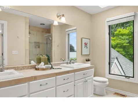 2920 NW Shenandoah Terrace Portland OR 97210
