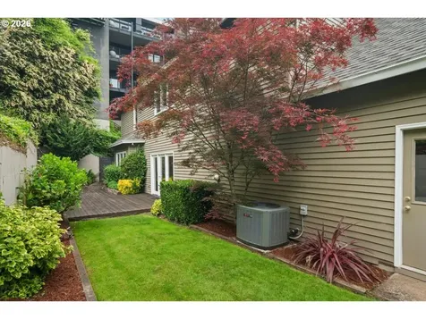 2920 NW Shenandoah Terrace Portland OR 97210