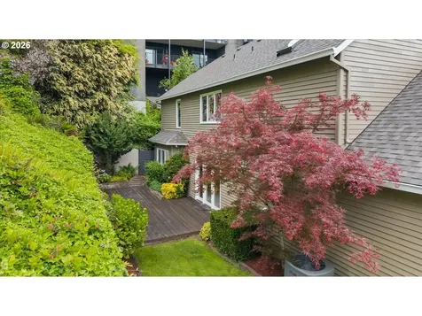 2920 NW Shenandoah Terrace Portland OR 97210