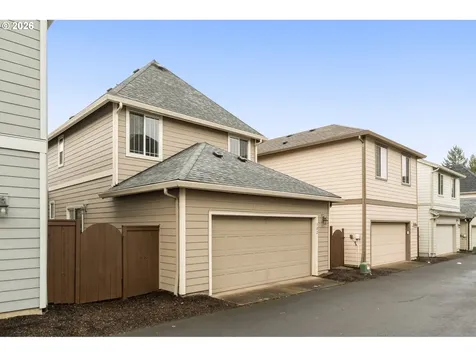 302 SW 203rd Terrace Beaverton OR 97006