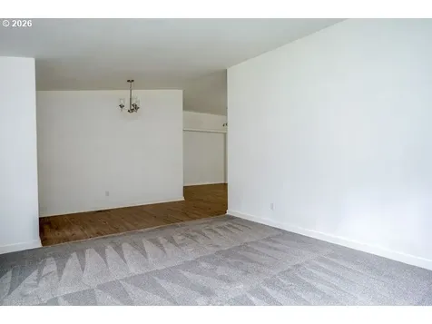 27561 S Ringo Road Mulino OR 97042