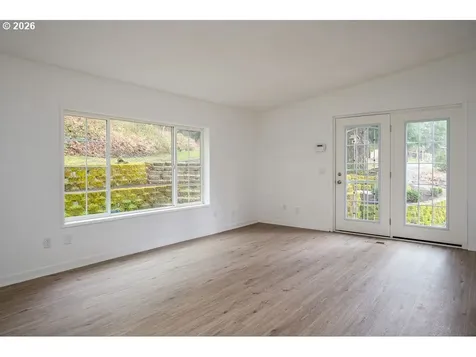 27561 S Ringo Road Mulino OR 97042
