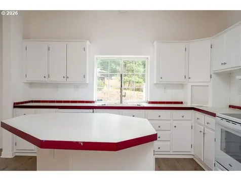27561 S Ringo Road Mulino OR 97042