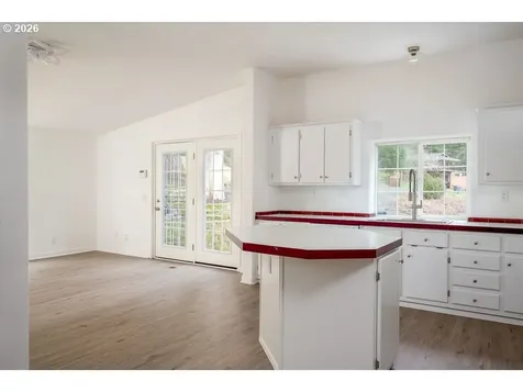 27561 S Ringo Road Mulino OR 97042