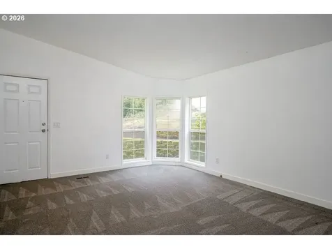 27561 S Ringo Road Mulino OR 97042