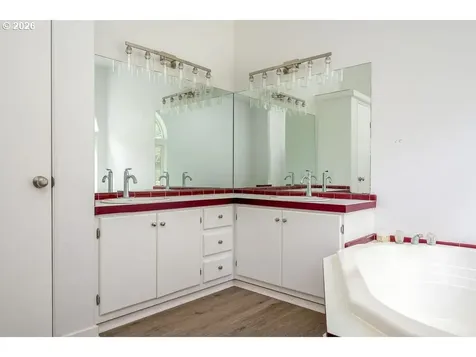 27561 S Ringo Road Mulino OR 97042