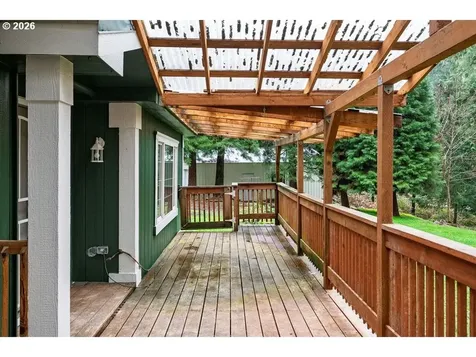 27561 S Ringo Road Mulino OR 97042