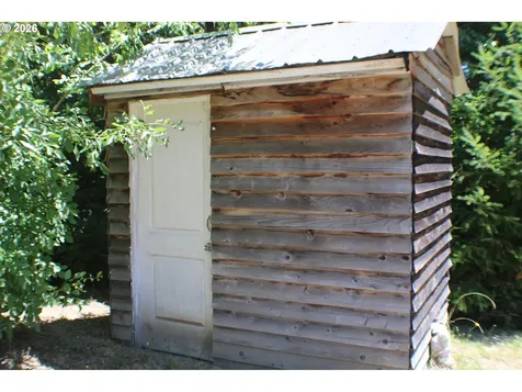 1545 Upper Cow Creek Road Azalea OR 97410