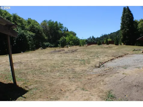 1545 Upper Cow Creek Road Azalea OR 97410