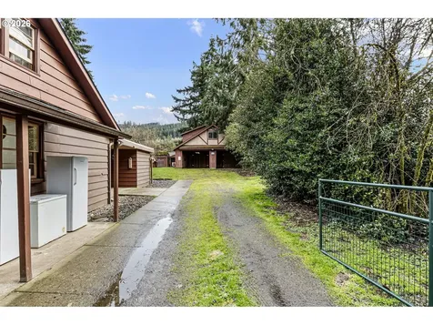 6351 Nonpareil Road Sutherlin OR 97479
