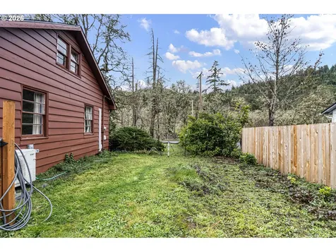 6351 Nonpareil Road Sutherlin OR 97479