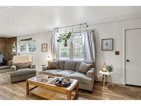 6351 Nonpareil Road Sutherlin OR 97479