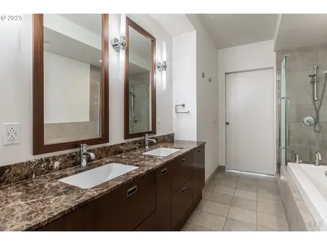 1260 NW Naito Parkway Portland OR 97035