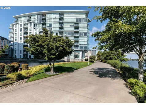 1260 NW Naito Parkway Portland OR 97035
