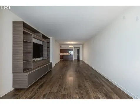 1260 NW Naito Parkway Portland OR 97035