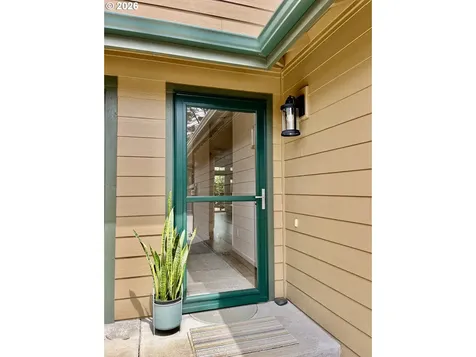 1636 32nd Street Florence OR 97439