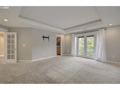 933 NW Grand Ridge Drive Camas WA 98607