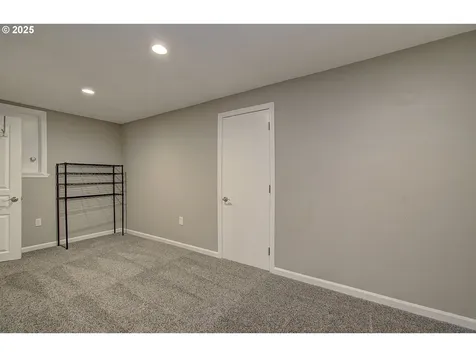 933 NW Grand Ridge Drive Camas WA 98607