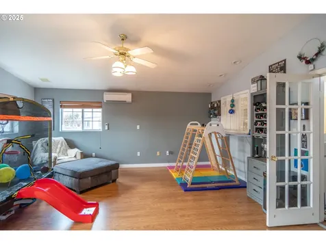 663 NE Knoll Avenue Roseburg OR 97470
