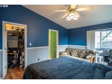 663 NE Knoll Avenue Roseburg OR 97470