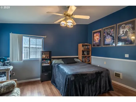 663 NE Knoll Avenue Roseburg OR 97470