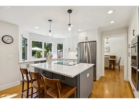 19505 Olson Avenue Lake Oswego OR 97034