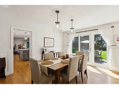 19505 Olson Avenue Lake Oswego OR 97034