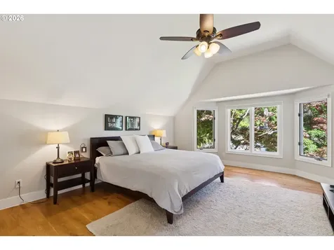 19505 Olson Avenue Lake Oswego OR 97034