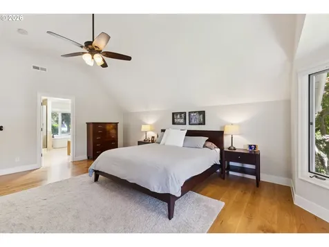 19505 Olson Avenue Lake Oswego OR 97034