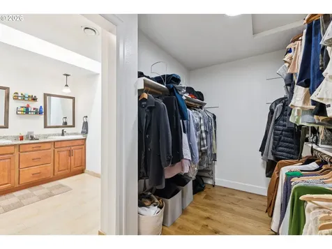19505 Olson Avenue Lake Oswego OR 97034