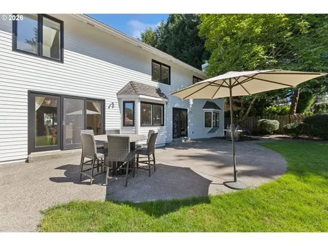 19505 Olson Avenue Lake Oswego OR 97034