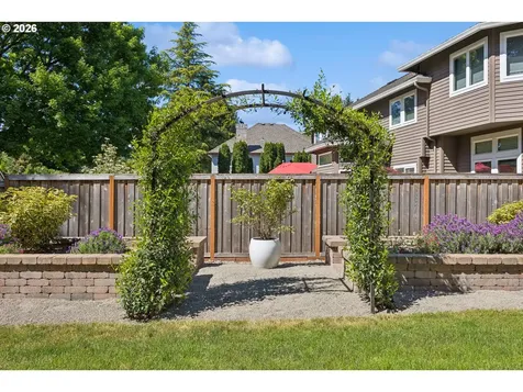 19505 Olson Avenue Lake Oswego OR 97034