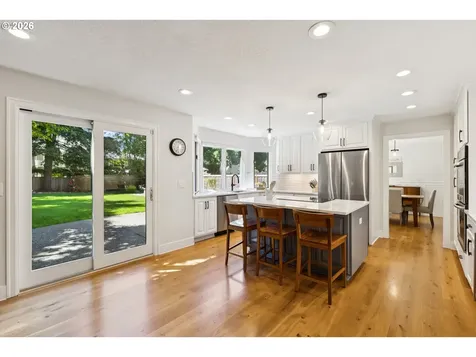 19505 Olson Avenue Lake Oswego OR 97034