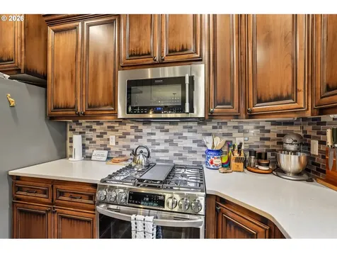 7110 NE 134th Street Vancouver WA 98686