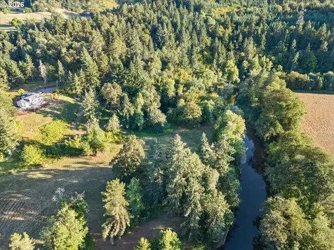 6841 Oak Hill Road Roseburg OR 97471