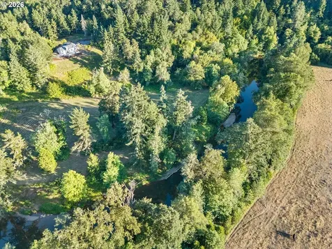 6841 Oak Hill Road Roseburg OR 97471