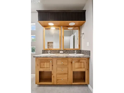 18260 S Theresa Lane Oregon City OR 97045