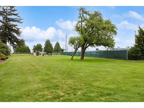 18260 S Theresa Lane Oregon City OR 97045