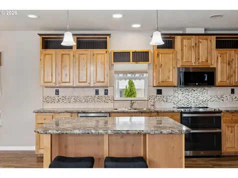 18260 S Theresa Lane Oregon City OR 97045