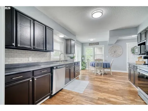 165 N Vernonia Road St. Helens OR 97051