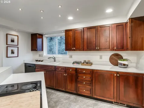 5127 SW Multnomah Boulevard Portland OR 97219