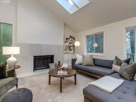 5127 SW Multnomah Boulevard Portland OR 97219