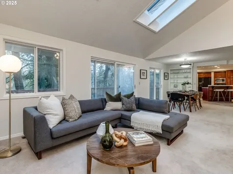 5127 SW Multnomah Boulevard Portland OR 97219