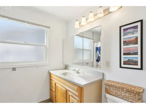 6855 SW Briarcliff Circle Beaverton OR 97008
