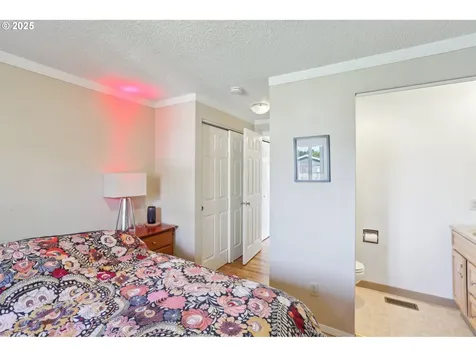 6855 SW Briarcliff Circle Beaverton OR 97008