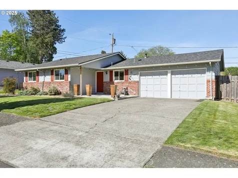 6855 SW Briarcliff Circle Beaverton OR 97008