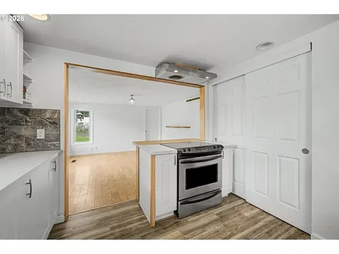 850 SE 141st Avenue Portland OR 97233